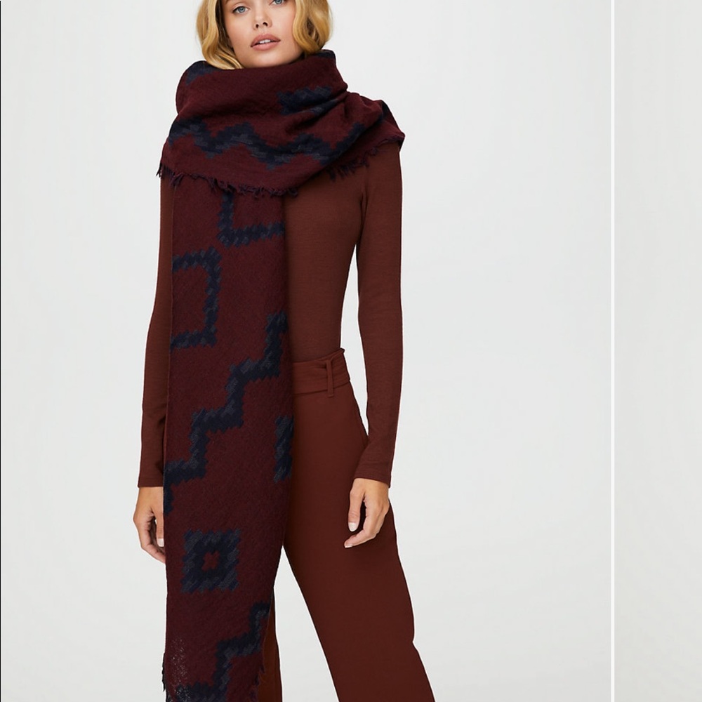 Wilfred Diamond Mosaic Scarf